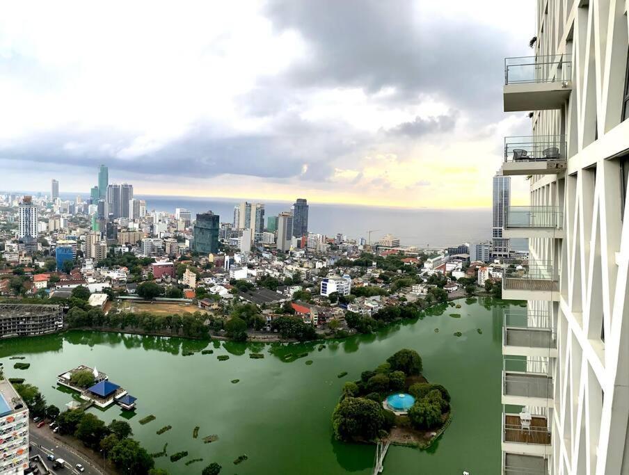 Апартаменты Altair Colombo - View, Location, Ultra Luxury! Экстерьер фото